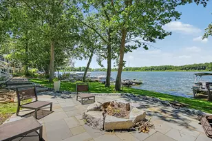 8565 Oakwood Ct, Jackson, MI 49201 - Photo 1