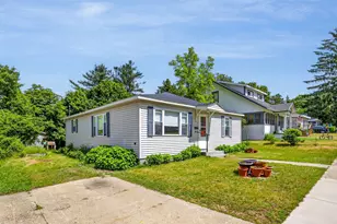 415 Crippen St, Cadillac, MI 49601 - Photo 1