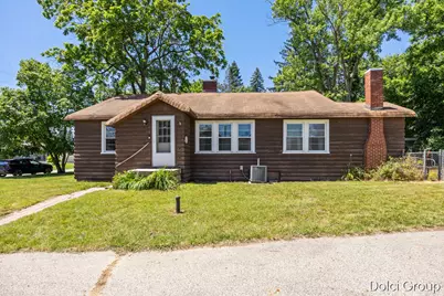 1023 Cogswell Street NW, Grand Rapids, MI 49544 - Photo 1