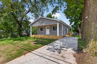 1111 Lansing Ave, Jackson, MI 49202 - Photo 1