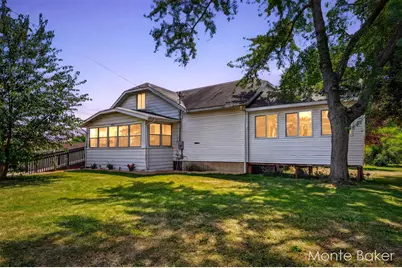 4032 Richmond Street NW, Grand Rapids, MI 49534 - Photo 1