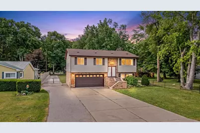 39001 Wade Road, Romulus, MI 48174 - Photo 1