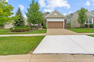 554 Glacier Ln, Howell, MI 48843 - Photo 1