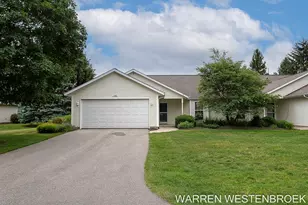 11962 Willow Wood Ln S, Holland, MI 49424 - Photo 1