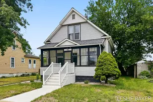 156 W 18th St, Holland, MI 49423 - Photo 1