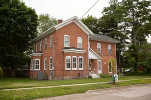112 E Maple St, Vicksburg, MI 49097 - Photo 1