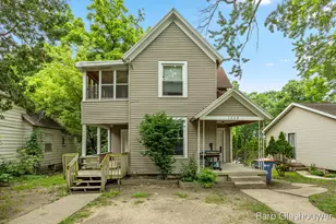 1559 Forrest Ave NE, Grand Rapids, MI 49505 - Photo 1