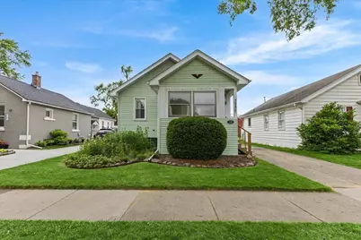 256 W Tacoma Street, Clawson, MI 48017 - Photo 1