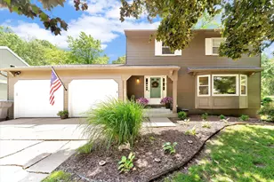 486 Edgeworthe Dr SE, Ada, MI 49301 - Photo 1