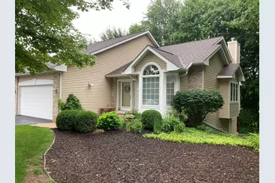 135 Rose Court, Battle Creek, MI 49015 - Photo 1