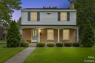 1711 Country Club Dr NE, Grand Rapids, MI 49505 - Photo 1