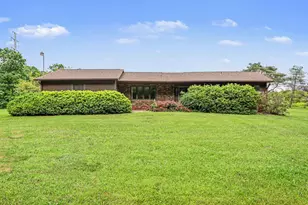 16791 DE Ave E, Augusta, MI 49012 - Photo 1