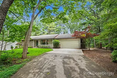 2185 Eagle Boulevard, Holland, MI 49424 - Photo 1