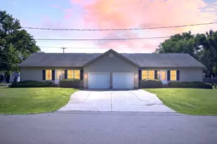 513 19th St, Jackson, MI 49203 - Photo 1
