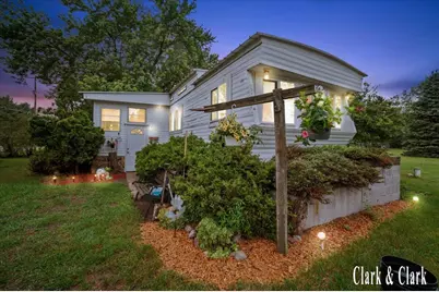 1511 E Croton Drive, Newaygo, MI 49337 - Photo 1