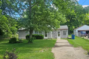 2439 S 13th St, Niles, MI 49120 - Photo 1