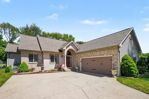 13741 Green Prairie St, Vicksburg, MI 49097 - Photo 1