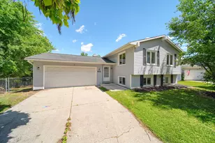 405 Marion Ct, Clayton, MI 49236 - Photo 1