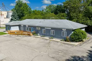 317 E Division St, Sparta, MI 49345 - Photo 1