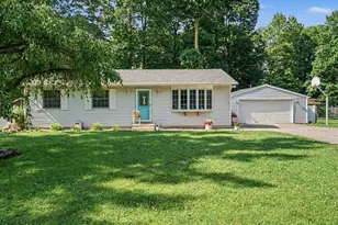 21650 Maple Glen Dr, Edwardsburg, MI 49112 - Photo 1