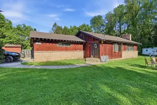 285 Marvin St, Battle Creek, MI 49017 - Photo 1