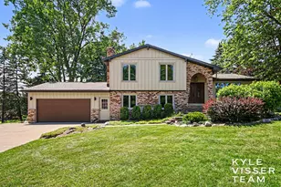 3305 Olderidge Dr NE, Grand Rapids, MI 49525 - Photo 1