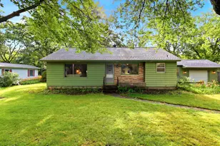 719 Aster Ave, Holland, MI 49423 - Photo 1