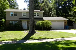 1410 Post Ave, Holland, MI 49424 - Photo 1