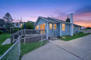 298 Ackerson Lake Dr, Jackson, MI 49201 - Photo 1
