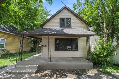 651 McReynolds Avenue NW, Grand Rapids, MI 49504 - Photo 1