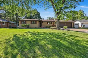 173 Mohawk St, Jackson, MI 49203 - Photo 1