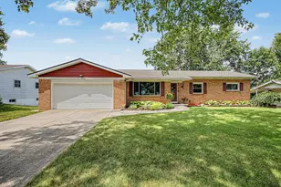 513 Stone Ridge Dr, Lansing, MI 48917 - Photo 1