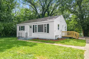 1301 Colgrove Ave, Kalamazoo, MI 49048 - Photo 1