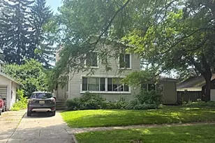 205 S Bowen St, Jackson, MI 49203 - Photo 1