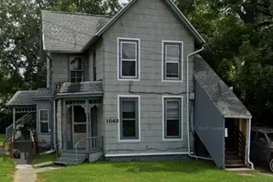 1043 S Martin Luther King Jr Dr, Jackson, MI 49203 - Photo 1