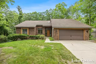 2200 Northridge Dr NE, Grand Rapids, MI 49525 - Photo 1