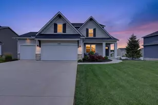 6688 Arlene Dr, Hudsonville, MI 49426 - Photo 1