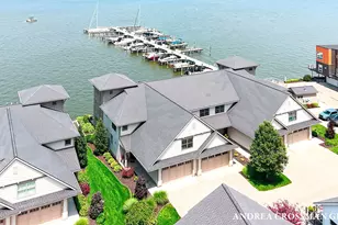 543 Macatawa Ave, Holland, MI 49423 - Photo 1