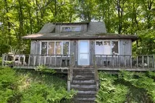 217 N Lamkin Rd, Harbor Springs, MI 49740 - Photo 1