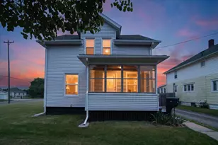 237 N Forbes St, Jackson, MI 49202 - Photo 1