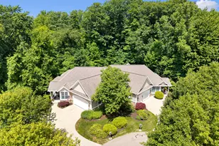 16300 Riverdale Ct, Spring Lake, MI 49456 - Photo 1