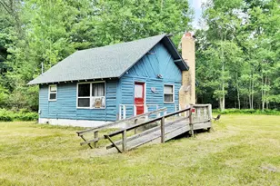 5641 N Oak Ave, White Cloud, MI 49349 - Photo 1