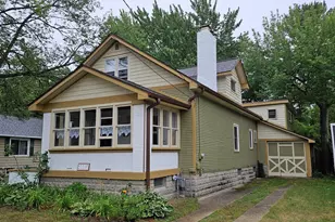 516 E Exchange St, Spring Lake, MI 49456 - Photo 1