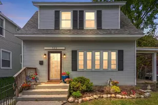 705 Lafayette Ave NE, Grand Rapids, MI 49503 - Photo 1