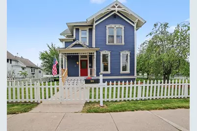 302 E Court Street, Ludington, MI 49431 - Photo 1