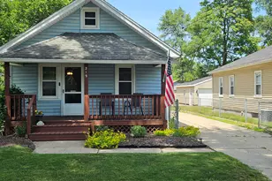 219 Abbie St SE, Grand Rapids, MI 49548 - Photo 1