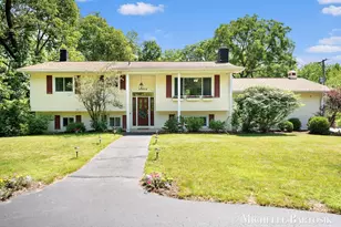 3990 Grand River Dr NE, Grand Rapids, MI 49525 - Photo 1
