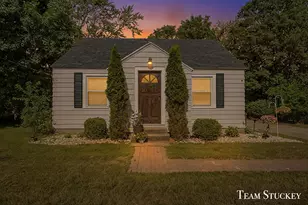 1125 Kusterer Dr NW, Grand Rapids, MI 49534 - Photo 1