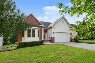 9748 Tioga Trail, Pinckney, MI 48169 - Photo 1