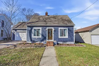 608 Park Street, Fenton, MI 48430 - Photo 1